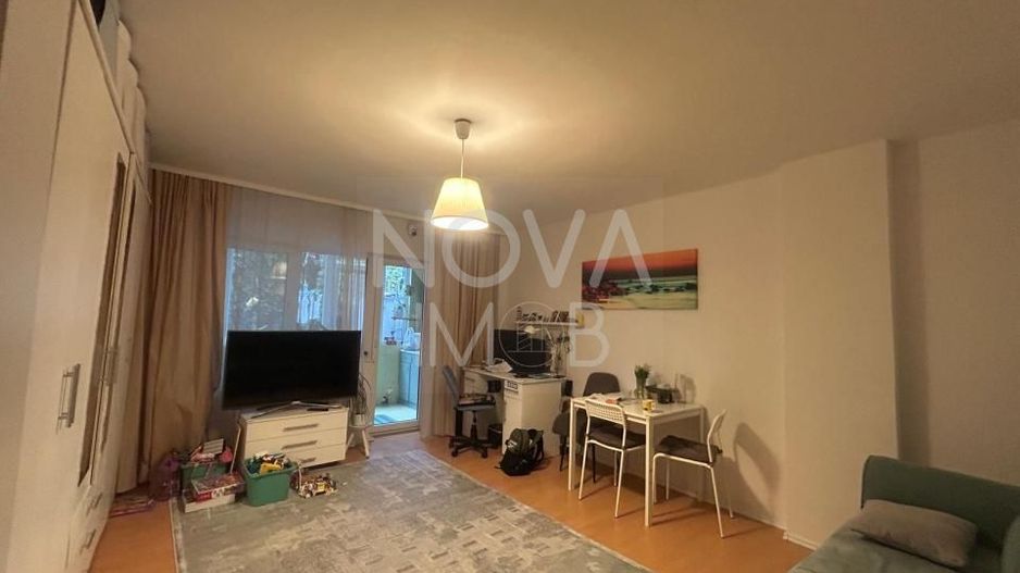 Apartament cu 1 camera, etaj intermediar, mobilat si utilat - Poză 3