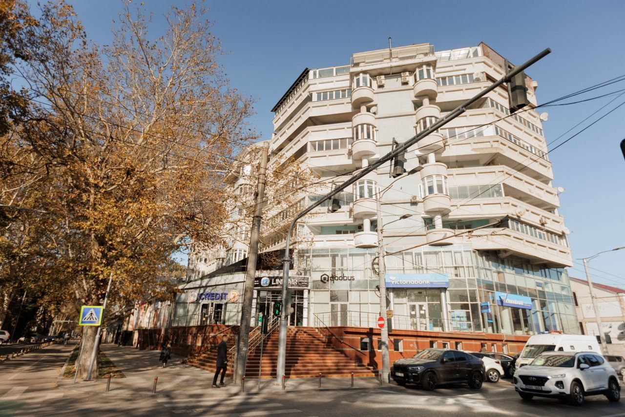 Chirie, apartament, 2 camere str. 31 August 1989, Centru - Poză 1