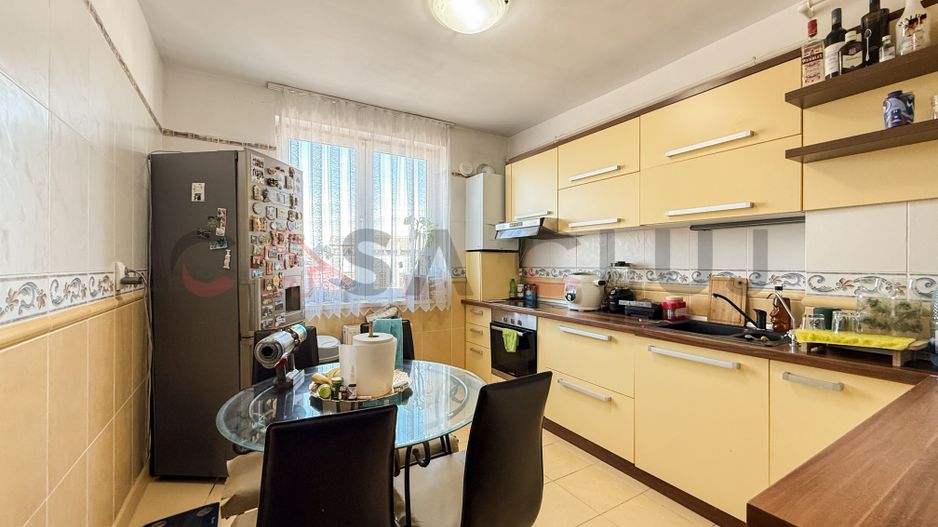 2 camere la cheie, confort sporit, etaj 1, Zona CBC - Poză 5