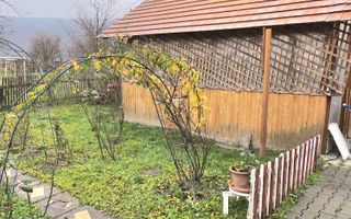 DE VANZARE CASA 5CAMERE ZONA CENTRALA TALMACIU - Poză 29
