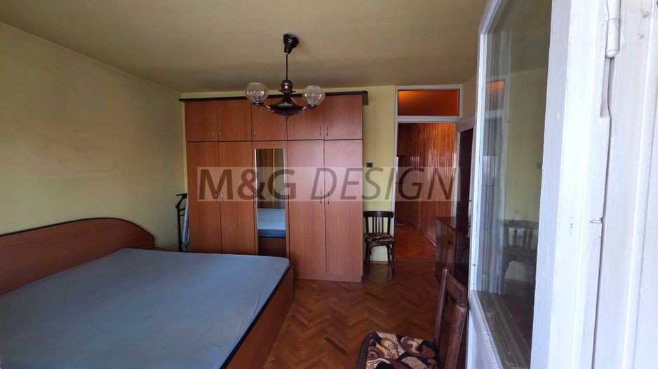 Apartament 2 camere Steaua etaj  cu centrala - Poză 4