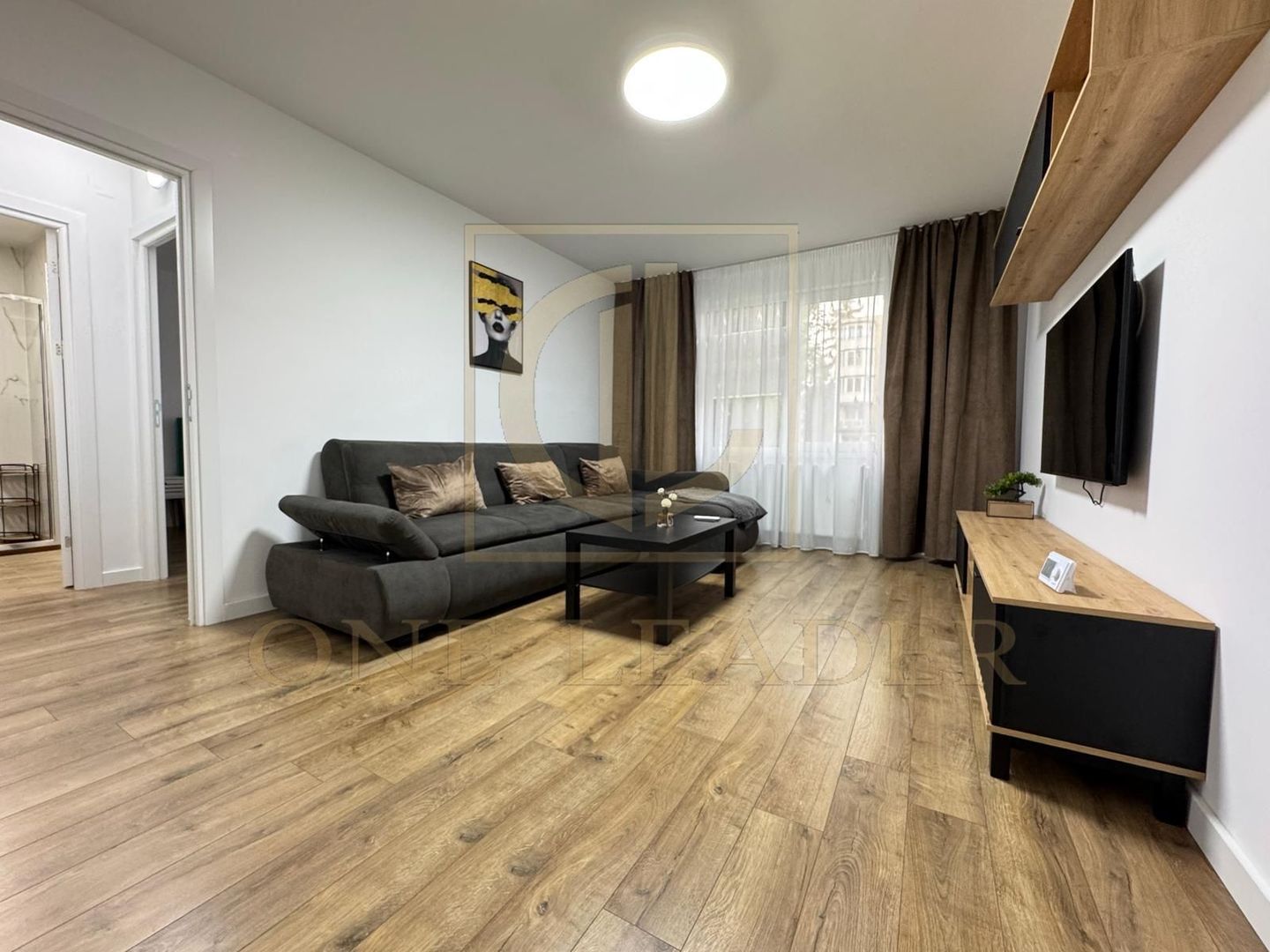 Apartament 3 Camere | Astra - Prima inchiriere - Poză 3