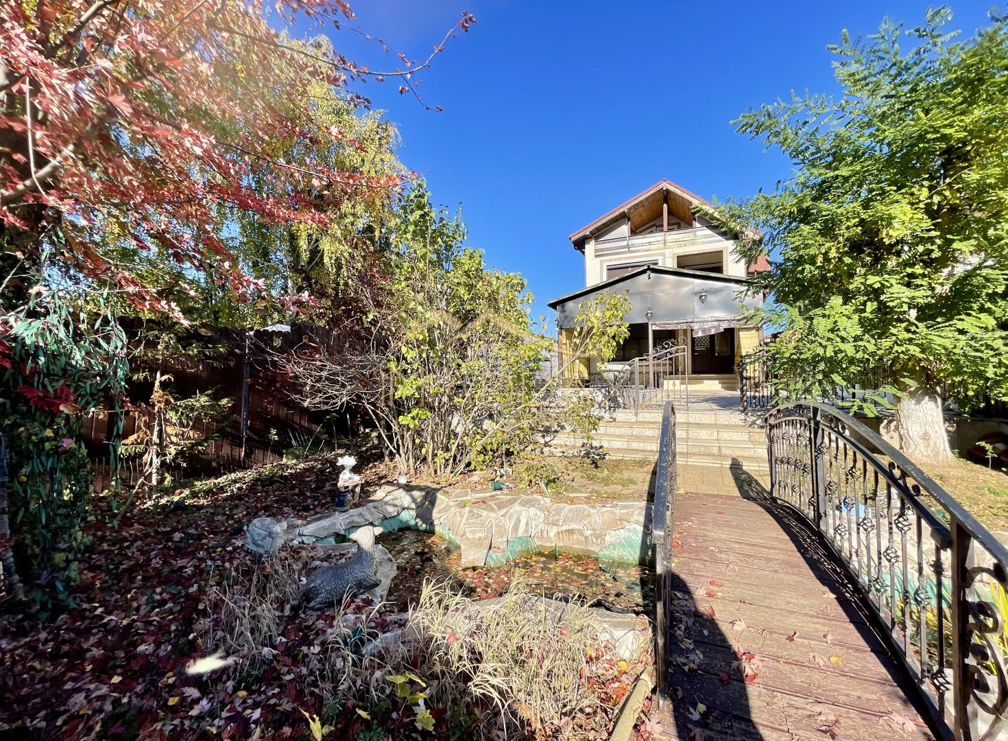 Vila 7 camere**Lake view**Ponton privat**Piscina**Teren 933 MP//Balotesti - Poză 49