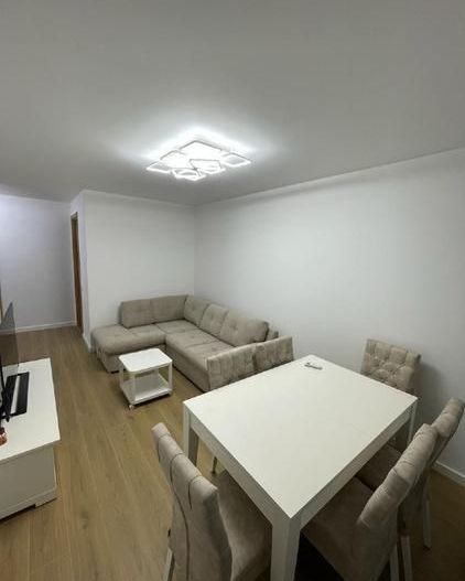 DE INCHIRIAT | APARTAMENT 3 CAMERE | Parcului 20 - Poză 3