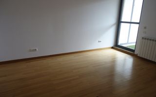 APARTAMENT CU 4 CAMERE / INCHIRIERE IN COMPLEX DIN DOROBANTI CAPITALE - Poză 4