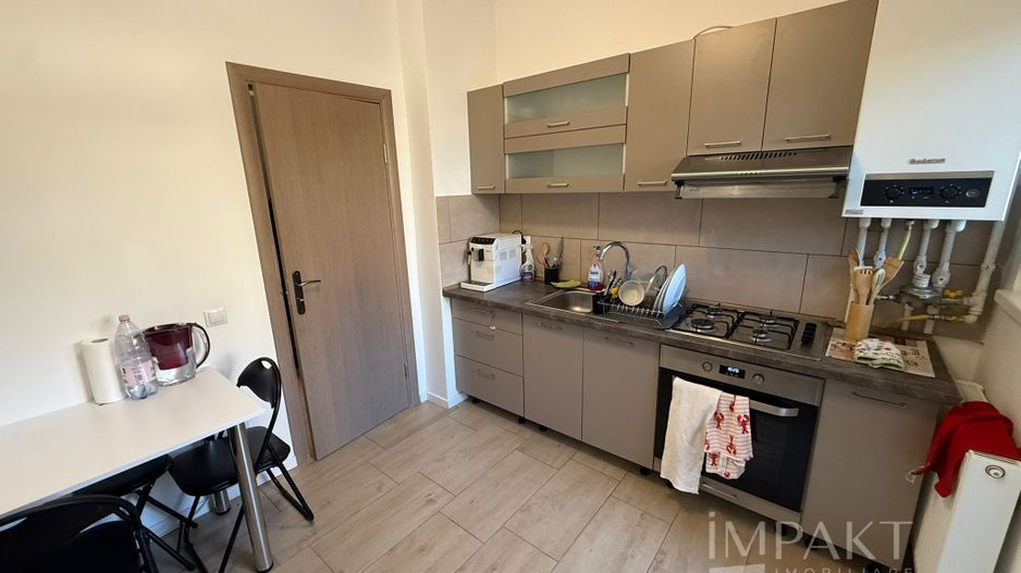 3 camere de inchiriat in zona Platinia - Poză 9
