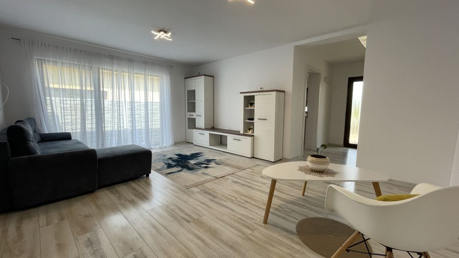 Duplex de inchiriat in Mosnita Noua. - Poză 1