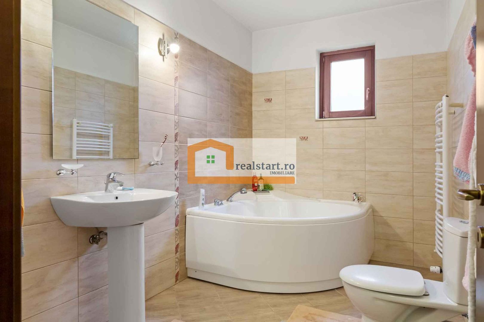 La Liziera Padure, Vila cu teren 685mp, mobilata si utilata - Poză 25