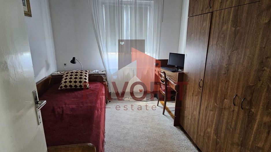 3 camere, semidecomandat | centrala proprie | mobilat si utilat | zona excelenta - Poză 6