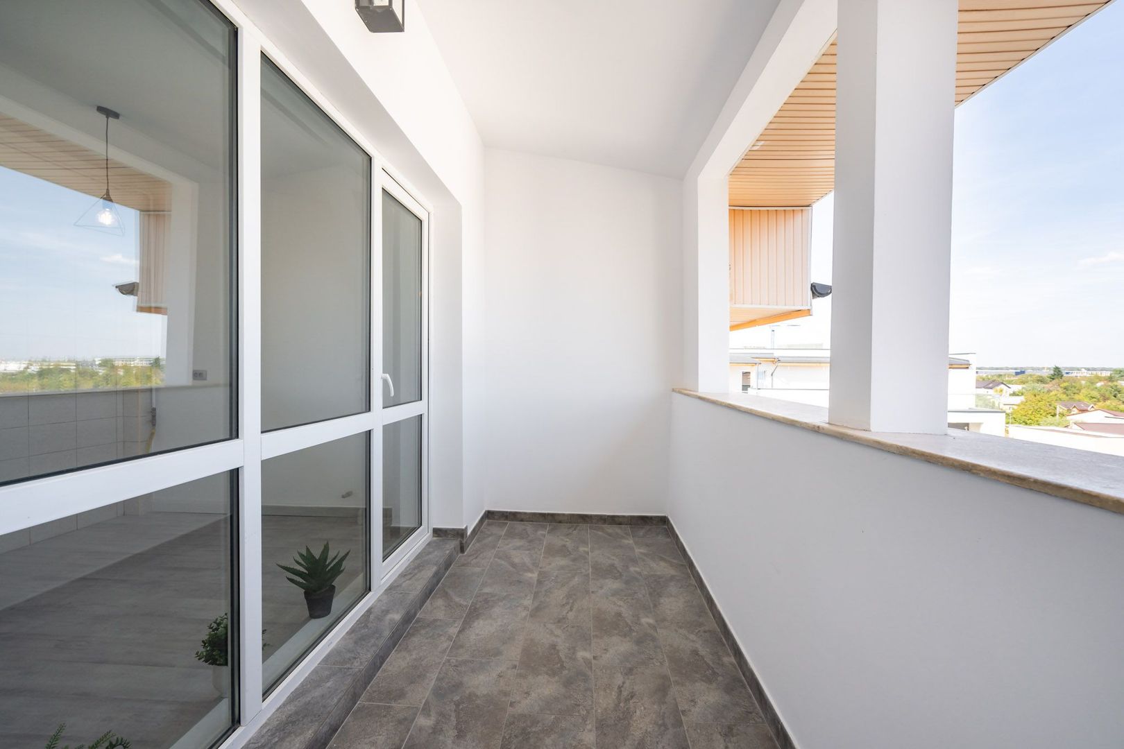 COMISION 0% - Eleganta si lux - imbinate perfect cu confort si utilitate - 101mp - Poză 10