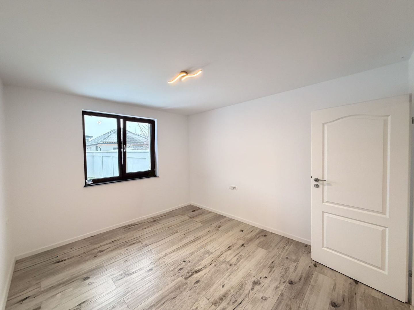 🏡 Casă de închiriat Chitila – construcție modernă (2020) - Poză 10