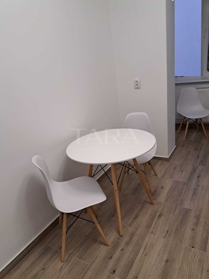 Apartament cu 2 camere, 51 mp, în Plopilor, Parcul Central. - Poză 4