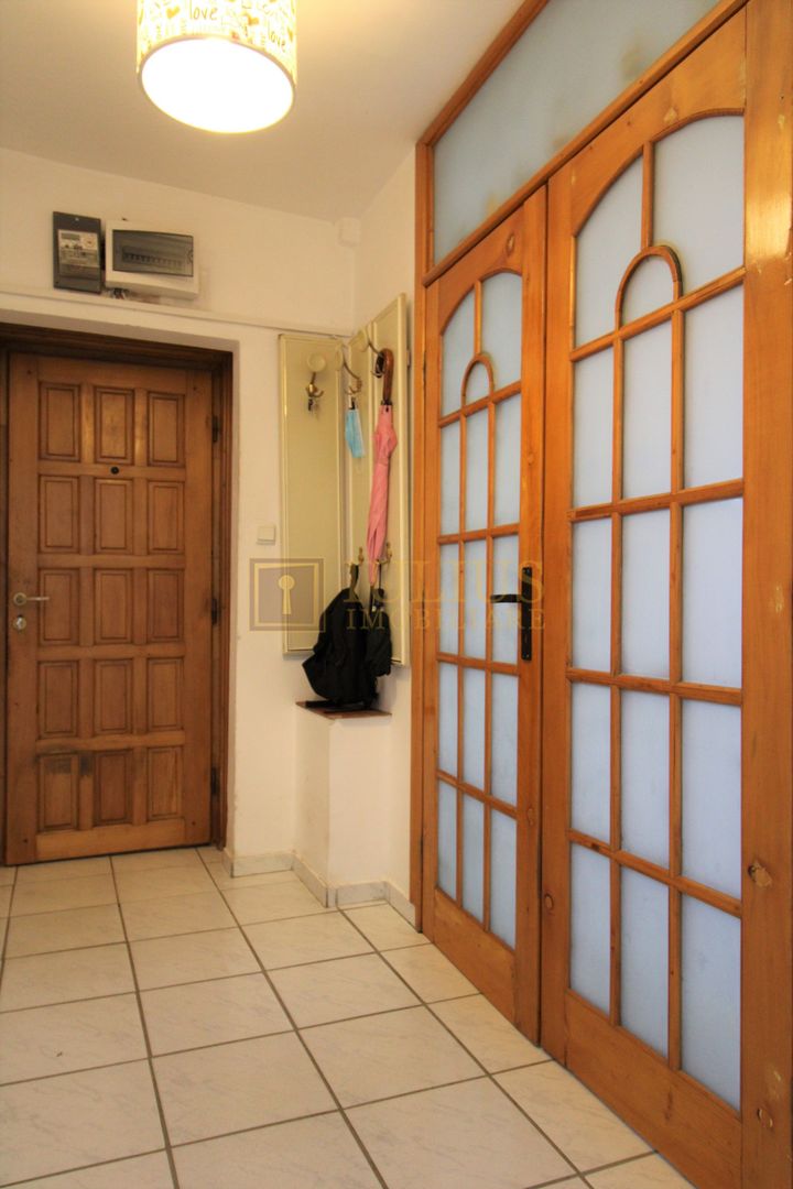 3 camere, clima, bloc anvelopat, Str. Cosminului - Girocului. - Poză 19