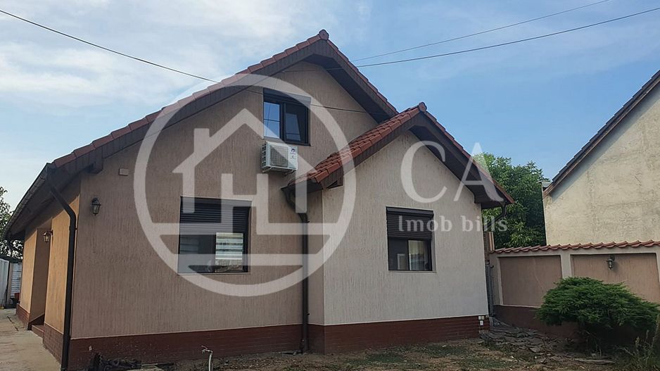 Casa de vnzare 4 camere pe zona Rogerius, Oradea. - Poză 2