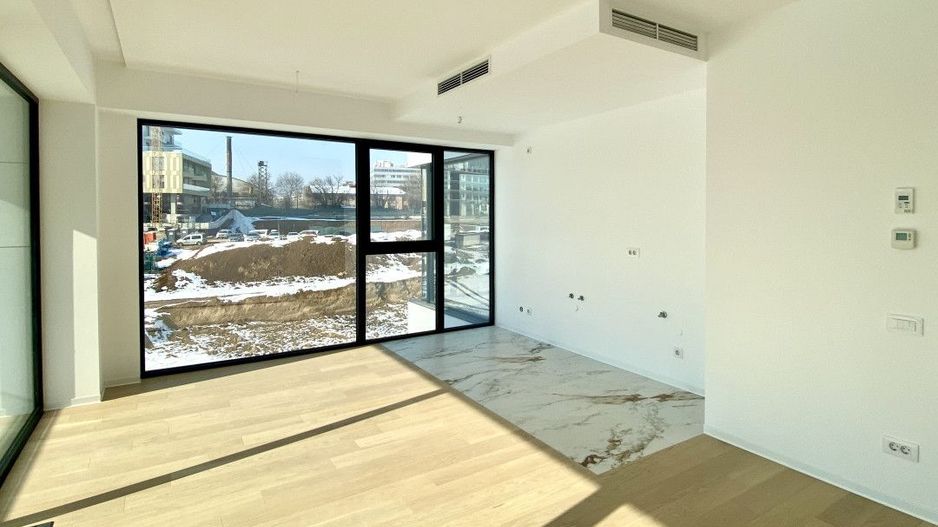 Apartament 2 camere finisat, One Lake Club, etaj 2 - Poză 1