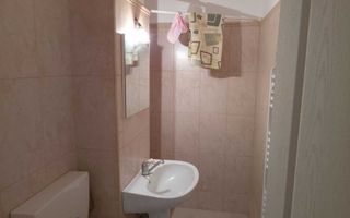 Grasoniera | Decomandat | 32MPU | Vasile Aaron - Poză 4