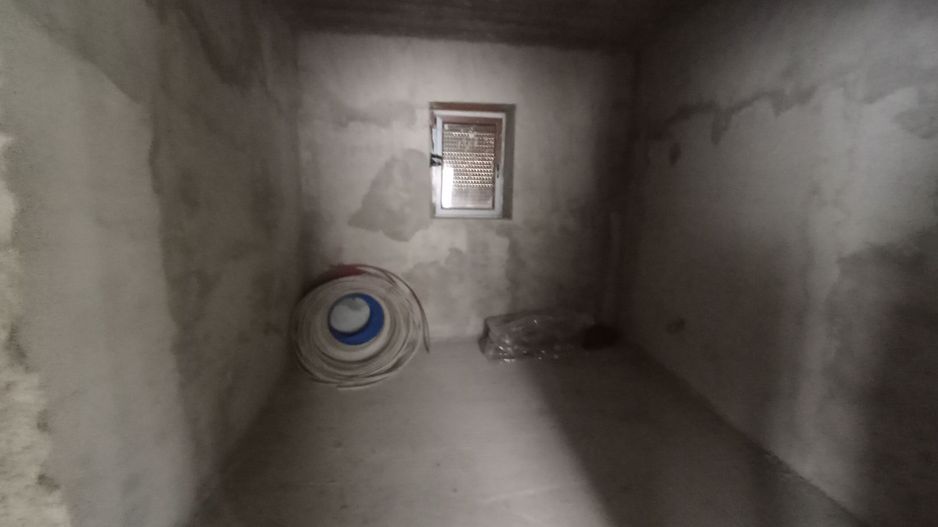 Casa Individuala Suprafete Generoase, Teren Mare, La Rosu - Poză 10