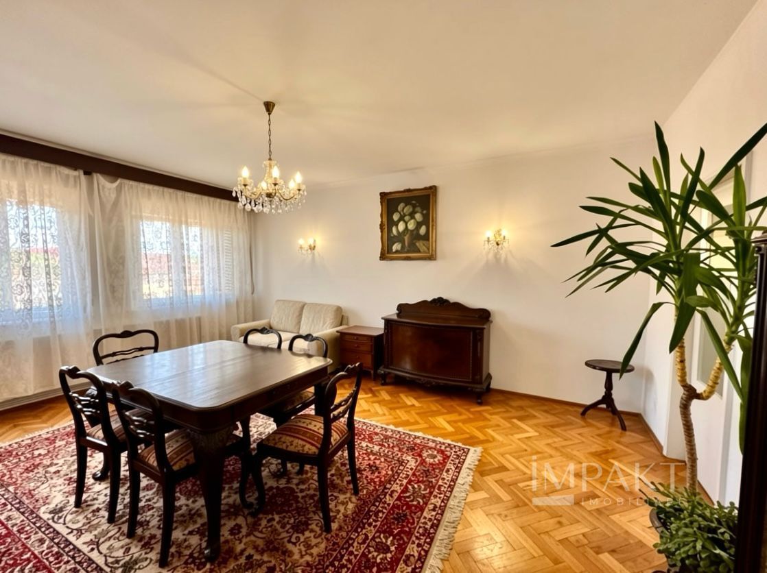 Apartament cu 3 camere de 100 mp utili in zona Semi-Centrala - Poză 1