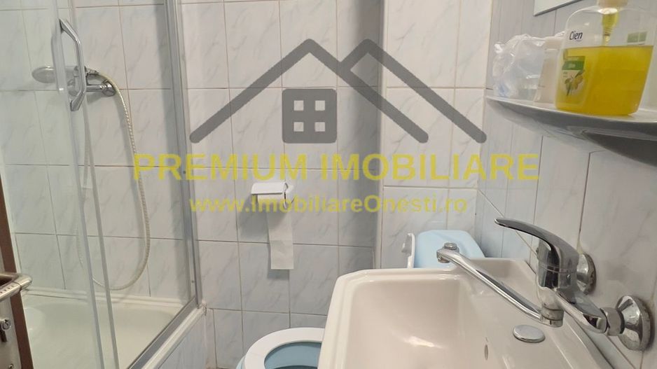 Pensiune de vânzare - Slănic Moldova - Poză 18