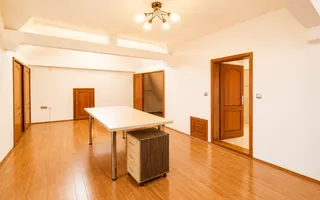 SEDIU FIRMĂ | 290 MP | CURTE, TERASĂ, GARAJ | ȘELIMBAR - OCTAVIAN GOGA - Poză 12