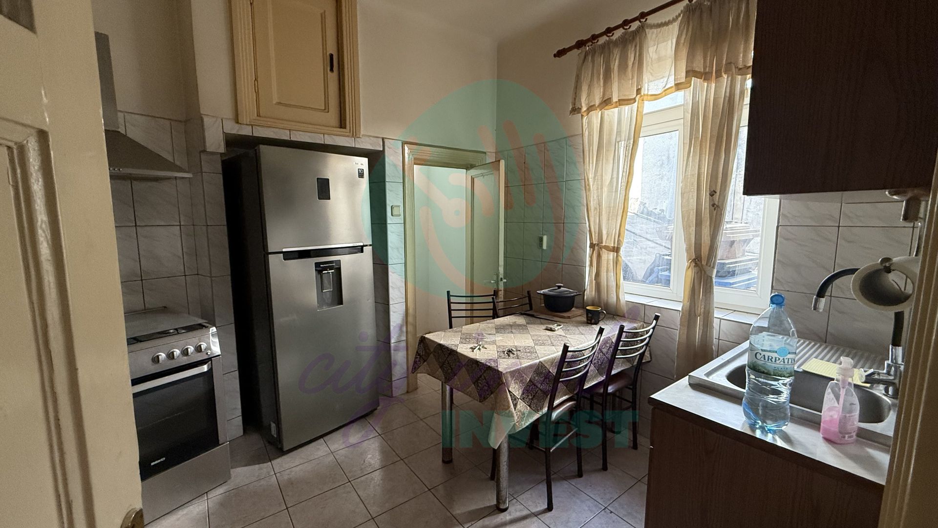 Apartament in vila - la 3 minute de metrou - Poză 10