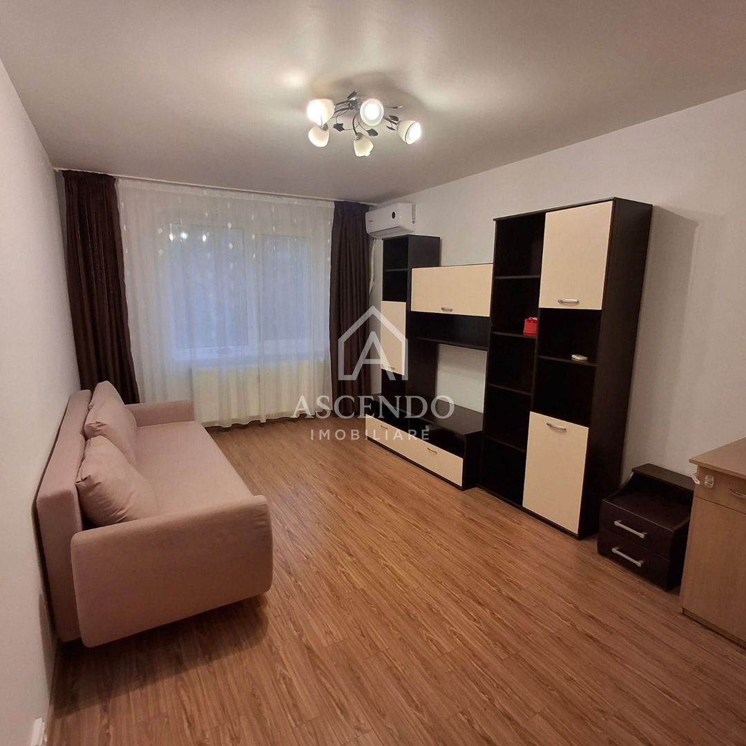 3 camere decomandat Militari Uverturii, etaj 1, loc parcare - Poză 1