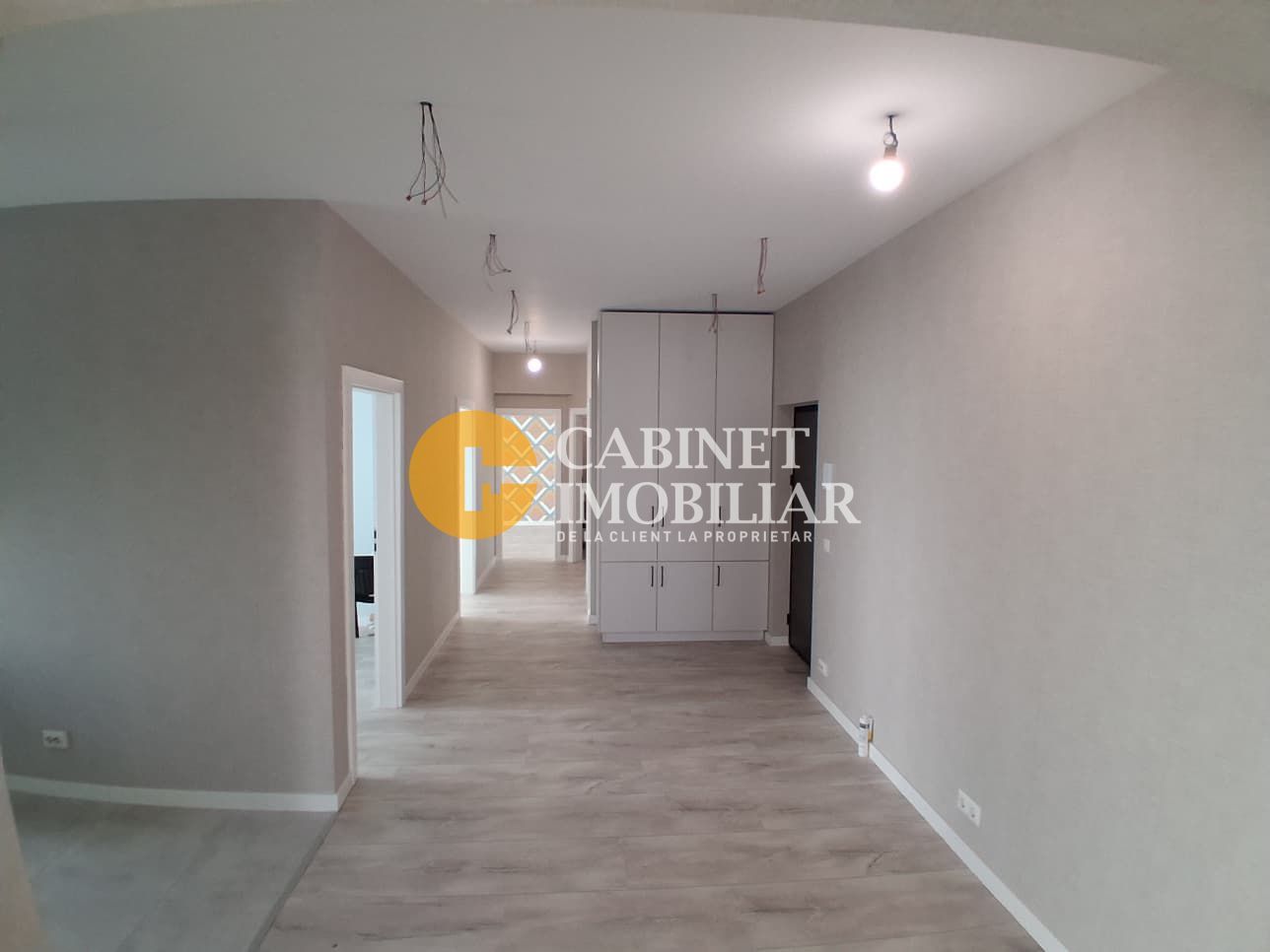 Apartament 4 camere, 2 bai, zona Tatarasi - Iasi - Poză 10