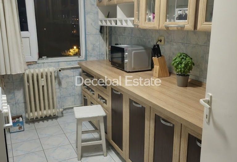 Apartament 2 camere cu chiriasi 51 mp Metrou 1 Decembrie 1918 - Poză 1