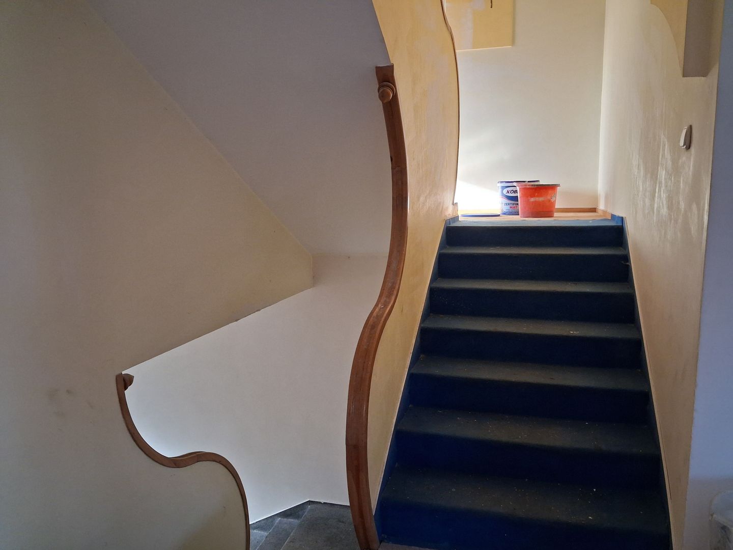 Casa RENOVATA partial 8 cam 6 ari 550mp garaj ANA IPATESCU. - Poză 9
