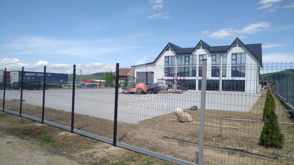 Spatiu comercial  1274 mp utili , teren 7261 mp - Poză 4