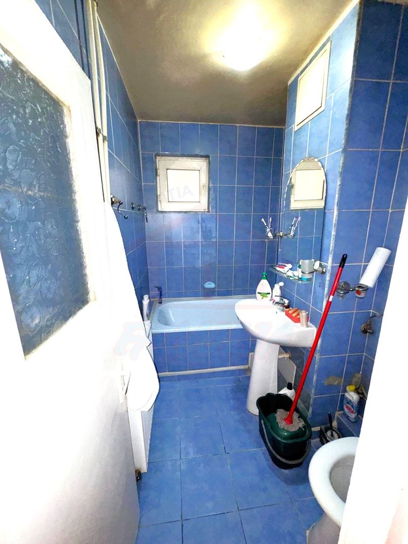 69.500 euro, negociabil,2 camere decomandate, 50mp, etaj 1, Micro19 - Poză 5