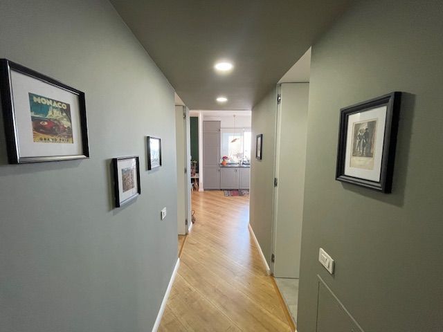 BEST CHOICE - Apartament 3 camere COMPLET MOBILAT SI UTILAT + parcare - Poză 12