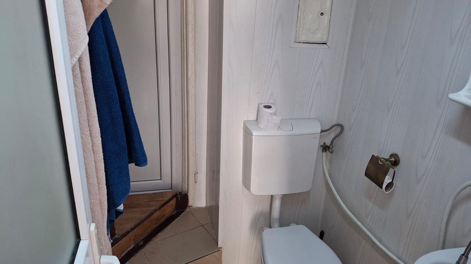 Garsoniera de inchiriat zona centrala - Poză 3