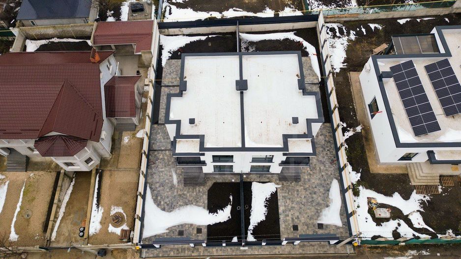 Vânzare, duplex, 3 nivele, str. Frasinilor, Ialoveni. - Poză 3