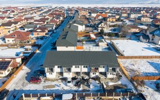 Casă modernă cu curte privată, aproape de Brașov – Cartierul Izvor - Poză 20