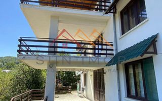 Vila de vanzare, teren 3100 mp, 7 camere, 6 grupuri sanitare, 3 CT, an 1997 - Poză 56