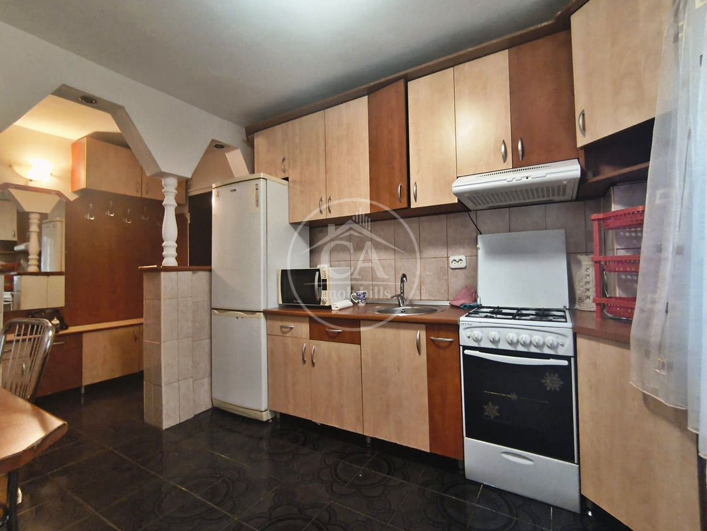 Apartament cu 2 camere de vânzare în zona Rogerius, Oradea - Poză 8