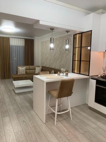 De inchiriat apartament 2 camere bloc Riviera faleza Dunării , 750 Euro - Poză 10