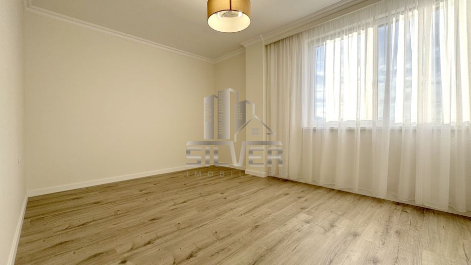 Apartament cu 4 camere /85.5mp/zona Sub Cetate. - Poză 9