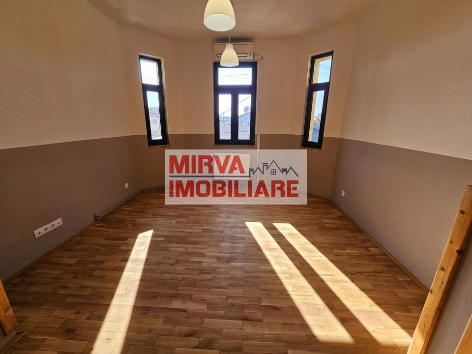 🏢 Spațiu de birouri – 5 camere, 3 băi – Etaj 1 vilă, Zona Centrală - Poză 3