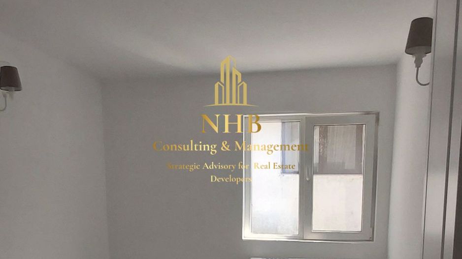 Casă spațioasă 5 camere + curte 340 mp în Băneasa | - Poză 6