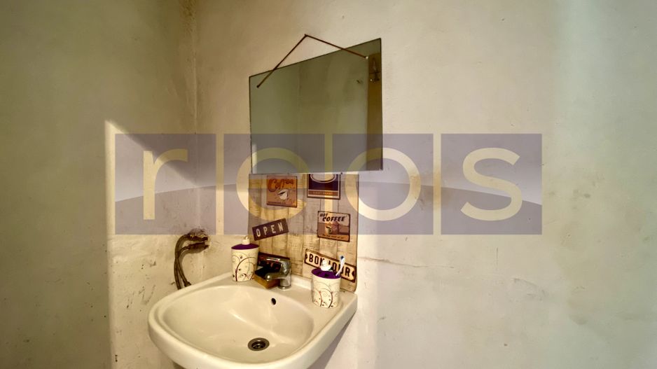 DE VANZARE CASA 4 CAMERE | 108 MP UTILI TERASA 13 MP TEREN 142 MP | PIATA RAHOVA - Poză 38