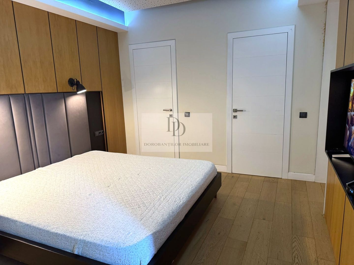 Duplex modern cu 4 dormitoare, Sală de fitness și 2 parcări – Europa - Poză 13