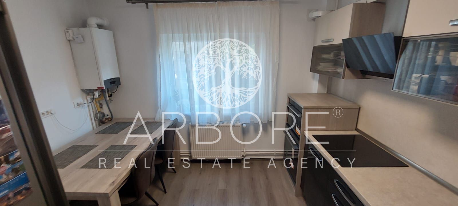 Închiriere 3 camere Bd. Unirii, 76 mp, mobilat, parcare - Poză 3