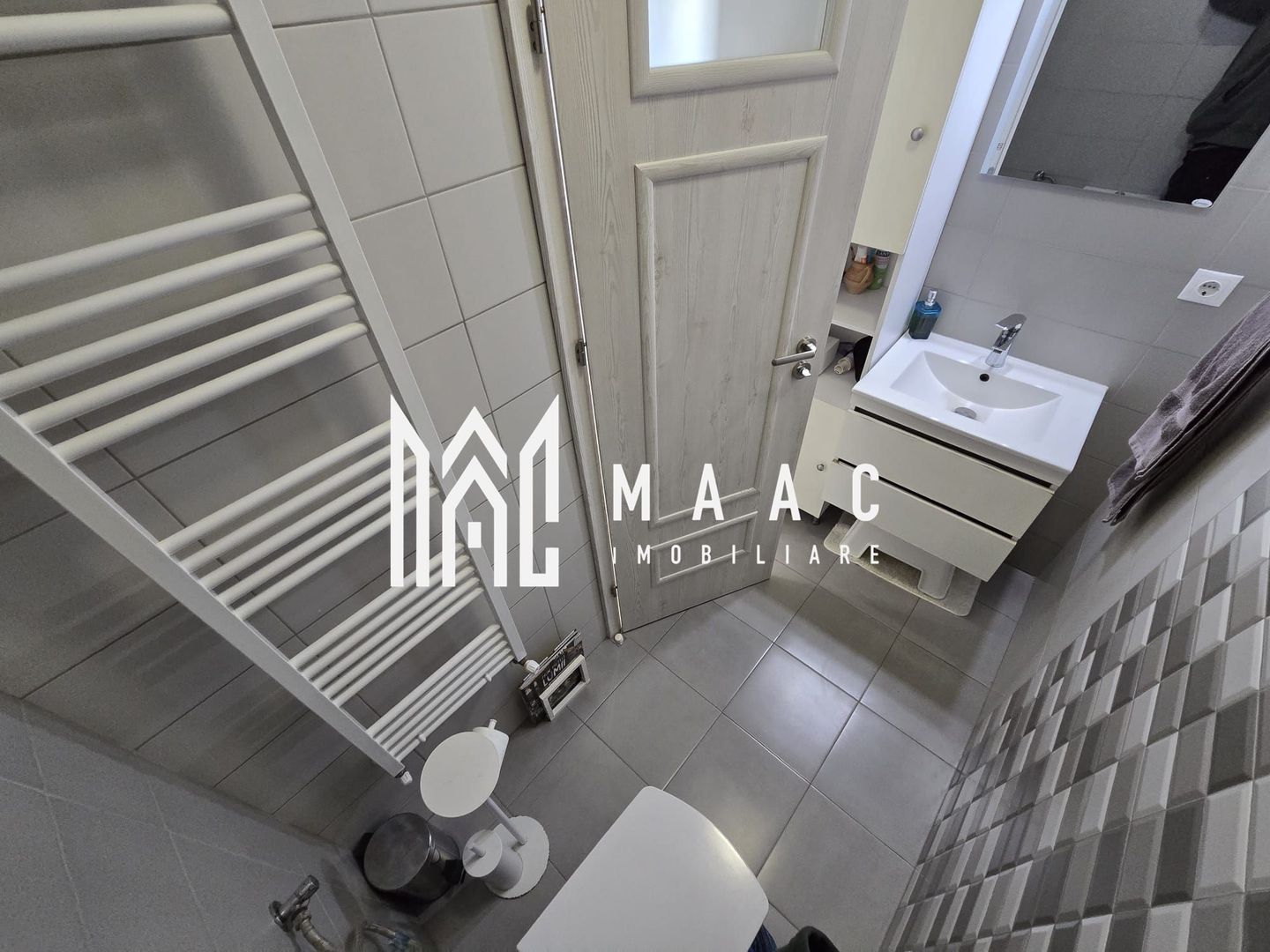 Casa moderna 4 camere mobilat utilata Selimbar - Poză 17