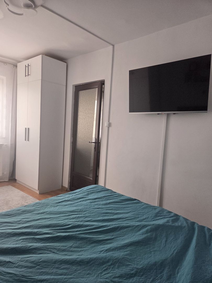Apartament 2 camere- Craiovita Noua - Poză 2