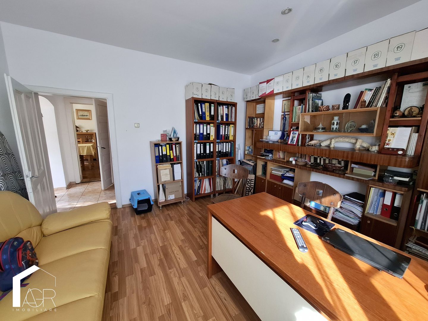 Casa tip duplex cu 6 camere, zona Republicii - Poză 3