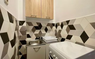 GARSONIERA DE VAZANRE CANTEMIR ETAJ 3 - Poză 1