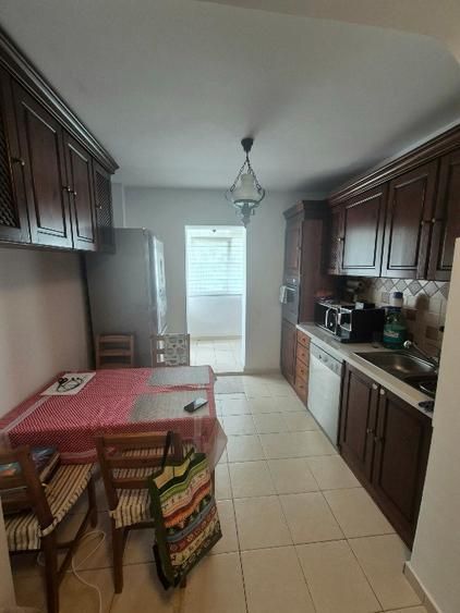 Apartament 2 camere de vânzare, Aviatiei, etaj 3/4, loc parcare inclus - Poză 6