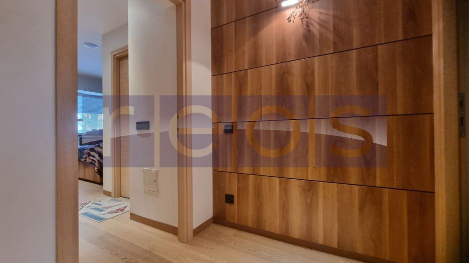 VANZARE 3 CAMERE SEMIDECOMANDAT - Mall Vitan - Poză 7